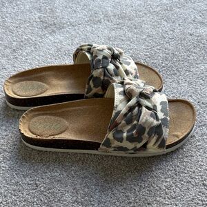 Aerie Leopard Print Women's Sandals